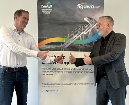 Vertragsunterzeichnung mit figawa - herzlicher Moment